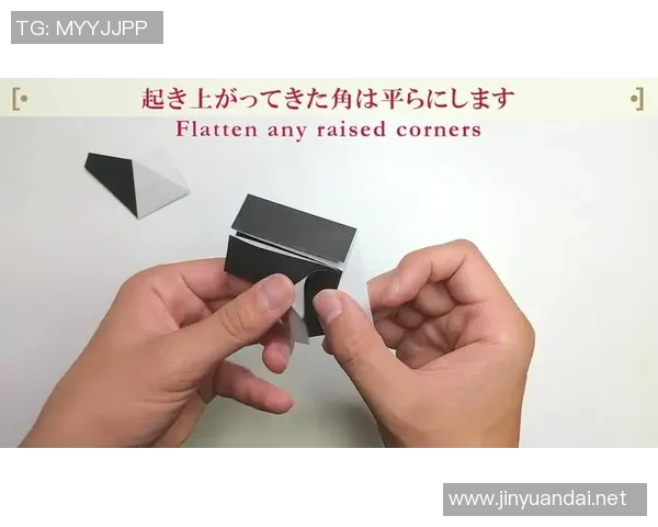 世界足球明星折纸教程视频带你体验创意与足球的完美结合