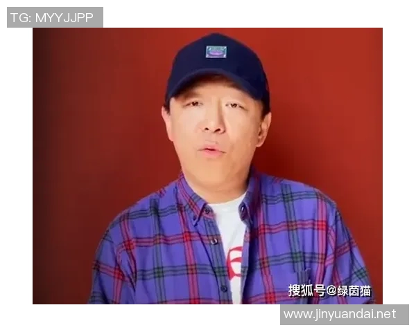 袁弘足球明星之路揭秘他如何从演员转型成为绿茵场上的新星 袁弘足球明星之路揭秘他如何从演员转型成为绿茵场上的新星
